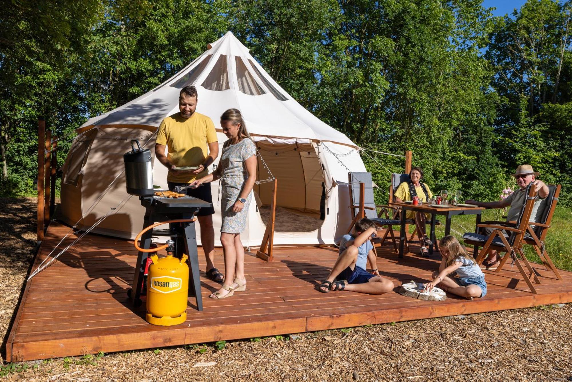 Holmegaard Vin Og Glamping Hotel Dannemare Екстериор снимка