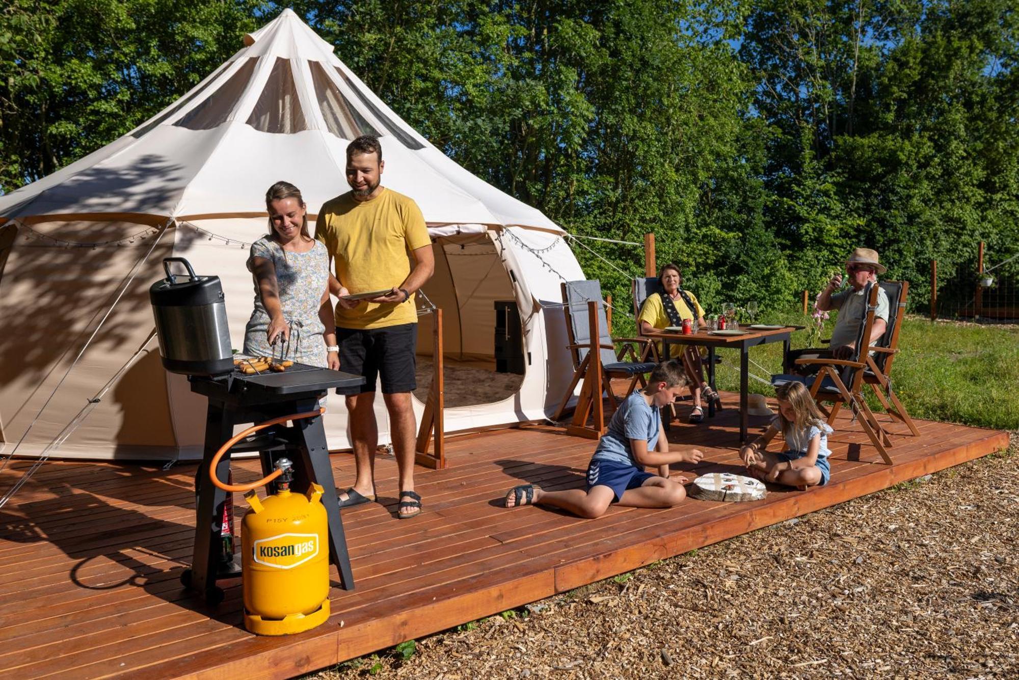 Holmegaard Vin Og Glamping Hotel Dannemare Екстериор снимка